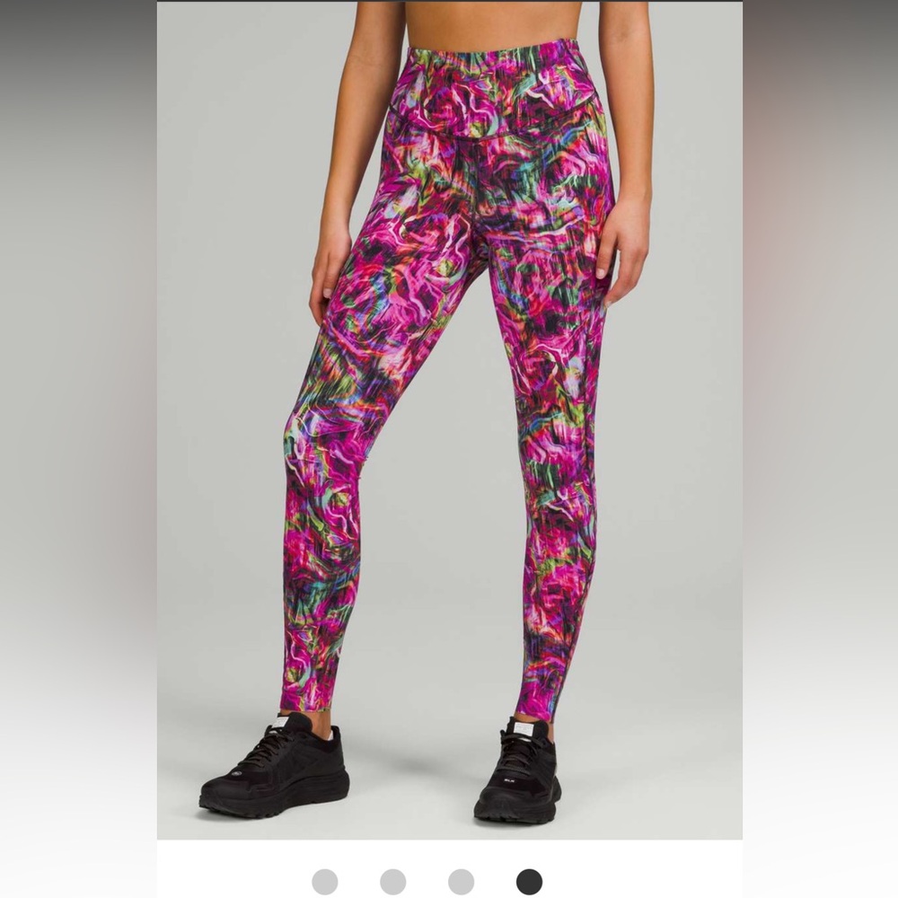 Never Worn, without tag, Base Pace HR
Running tights - Lululemon
